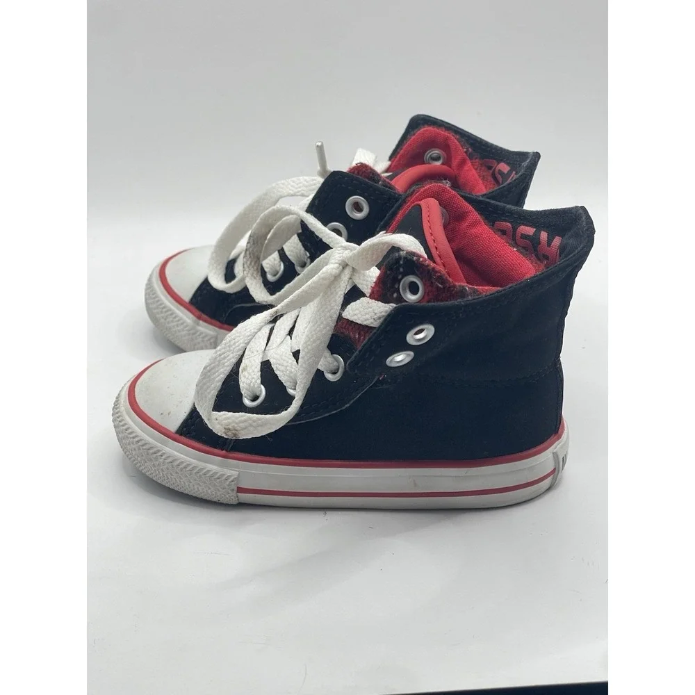 Converse‎ Chuck Taylor All Star Mid Top Toddler/Boy's Sneakers Size 6 Bin3